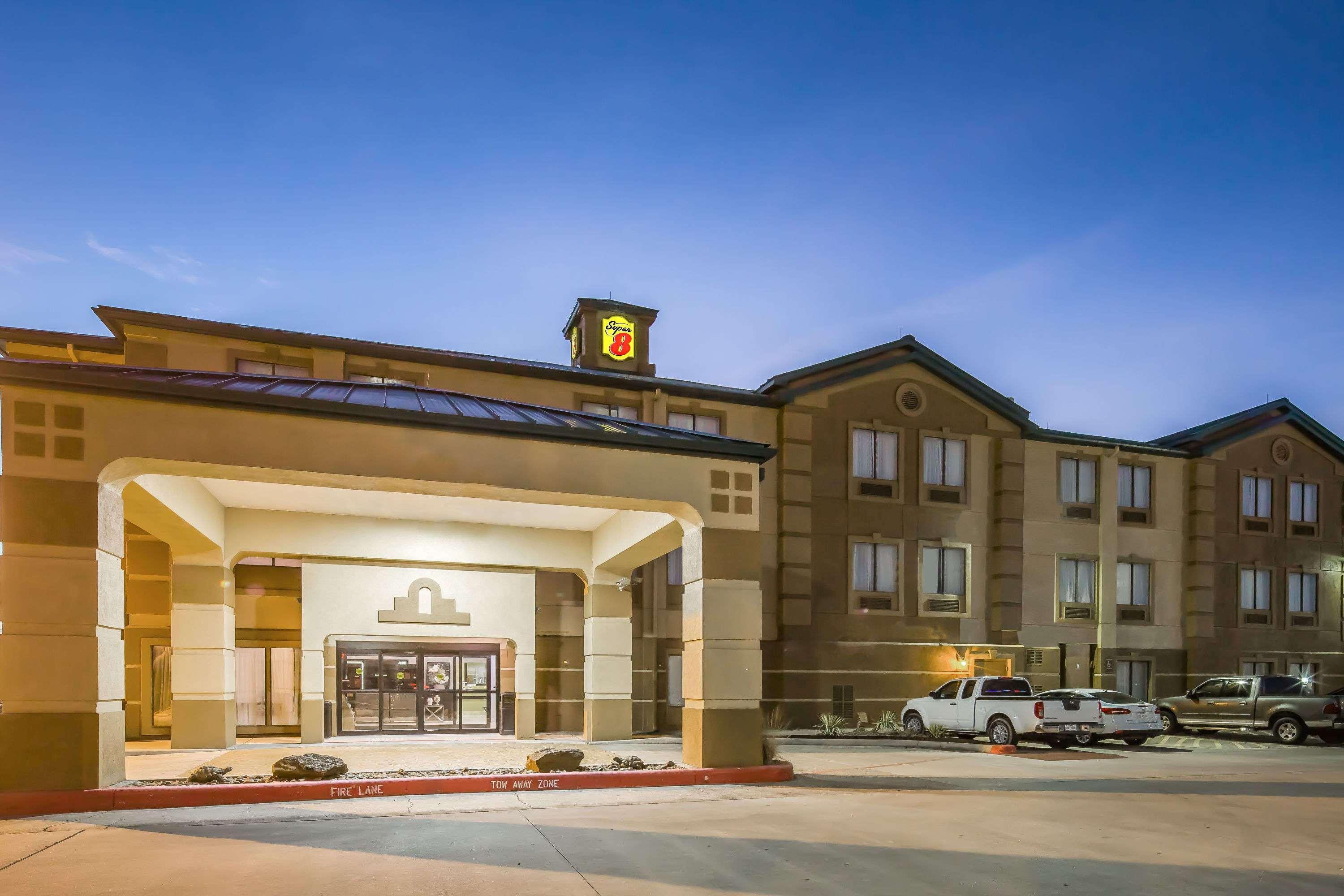 Super 8 By Wyndham Port Arthur/Nederland Area Extérieur photo